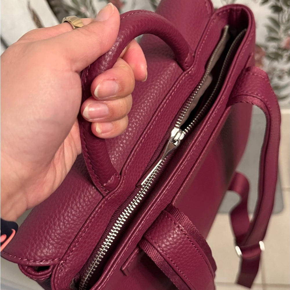 Matt&Nat Vegan Leather Backpack - Picture 3 of 7